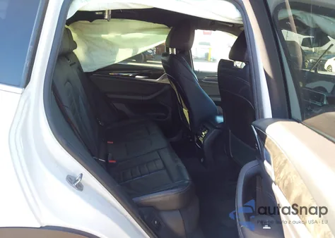 2019 BMW X3 Sdrive30I from USA, damaged, VIN 5UXTR7C55KLE97195